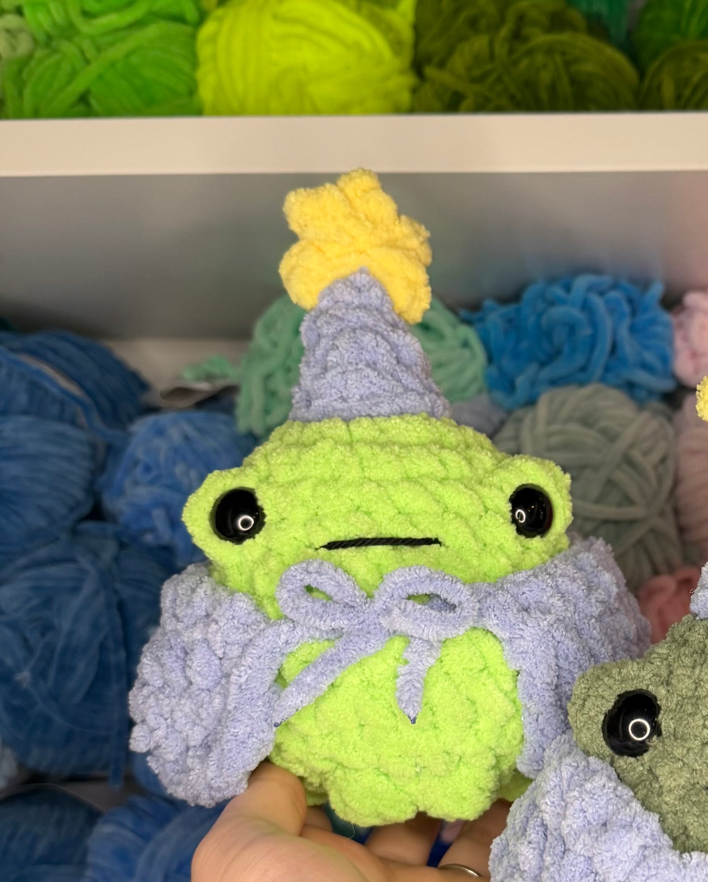 Crochet Wizard Frogs