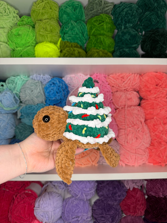 Crochet Christmas Tree Turtle (Snow)