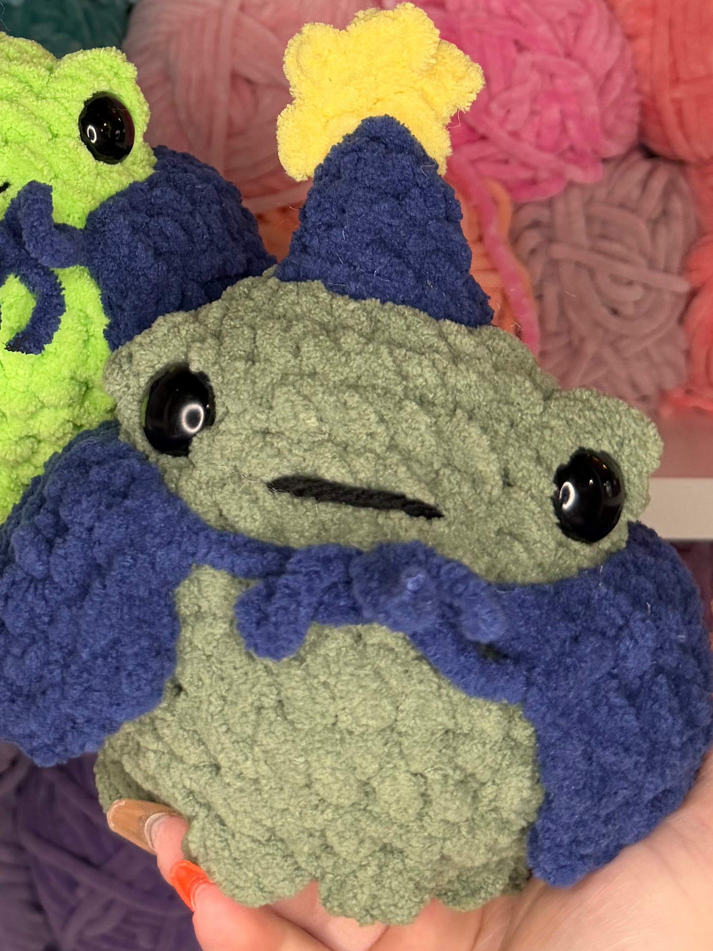 Crochet Wizard Frogs