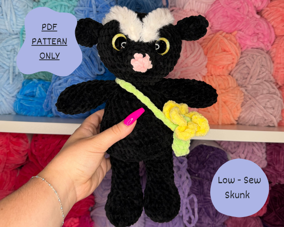 Low - Sew Skunk PDF PATTERN | Beginner Friendly Crochet Pattern